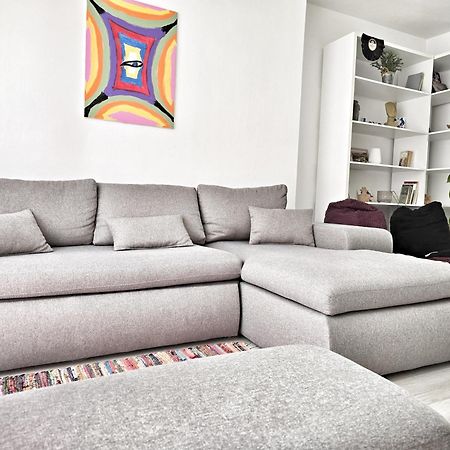 Апартаменты Micasatucasa Тирана Экстерьер фото